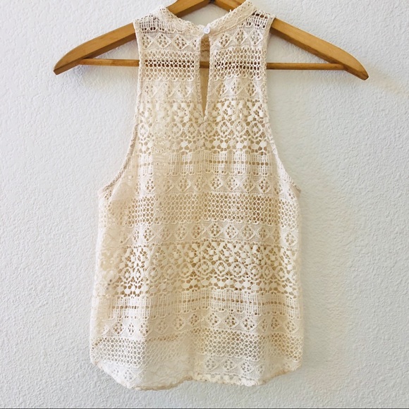 Elodie high neck lace tank top - Picture 2 of 3